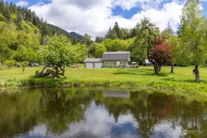 Mt Rainier, Paradise to stay! 4BR,2BA, Sleeps 10 - Image 2