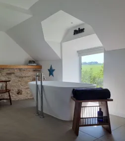 Entire Steading near Dunkeld. Free standing bath - Image 2