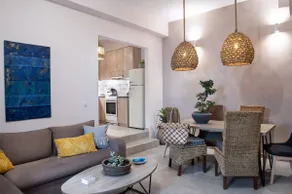Christina's apartment - Image 2