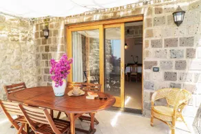 Apartment  with Sea View and Pool - Image 2