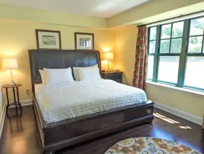 Great Views 2 Bed 2 Bath Updated - Image 3