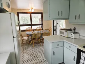 Maritime Ocean Farmhouse - Image 4