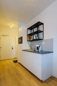 View + Modern + Rustic: Welcome to Marienbrau - Image 4