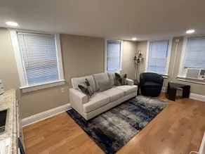 Cute and Cozy Apt Near Historic Downtown Sanford - Image 3