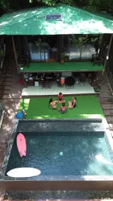 Surfari Cabin - Image 5