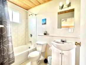 Anne's Woods Cottages-3 beds - Image 5