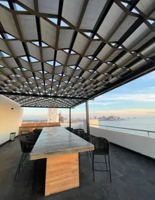 Ocean View Apartment - Image 4
