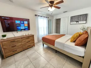 Cozy Pet Friendly home near CP WP and Downtown - Image 2