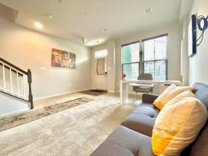 Entire Townhome with balcony & parking sleeps 10 - Image 3