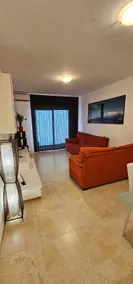 Apartment with pool near the sea - Image 5