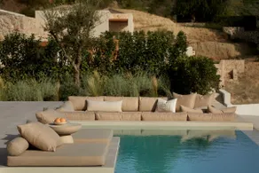 the Wildt - Villa Pefko - Image 2