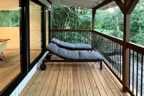 “The Hideaway”/ALL NEW/Lux 4-bdrm/ Location/Views - Image 2