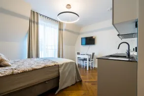 Smaller 1-bedroom guest apartment - Image 4
