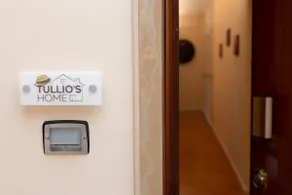 Tullio's Home Metro A Giulio Agricola 2 minutes - Image 3