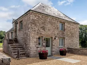 The Granary at Henrhiw Farm Cottages - Image 2