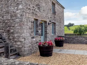 The Granary at Henrhiw Farm Cottages - Image 3