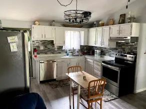 Marina Home with 4 Bedrooms! Bring your boat. - Image 3