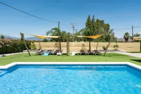 Villa Las Adelfas, con piscina, barbacoa, ideal familias - Image 2