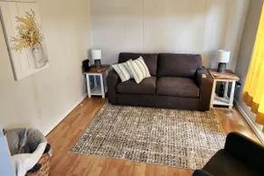 Cozy Home in Beautiful Montague - Image 4