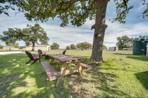 Mountaintop ranch escape w/ hot tub! - Image 3