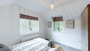 Beautifully presented Home - Non-smoking - Image 3
