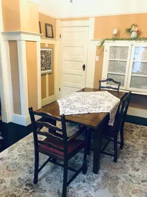 Charming James Bay Guest House - Image 4