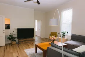 1BR Apartment Near Hospital & Downtown Farmville - Image 2