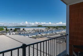 Luxury Waterfront Condo - Image 4