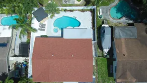 Beautiful house with heated swimming pool & Spa - Image 3