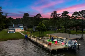 Luxe Lake Marion Oasis with Pool/Hot Tub/Dock - Image 4