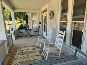 Historic Inn in Nelsonville OH near Hocking Hills - Image 2