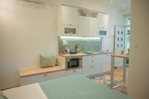 Cloe Corfu Town Apartment - Image 5