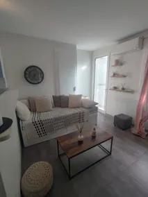 House, A/C, free parking, terrace - Image 2