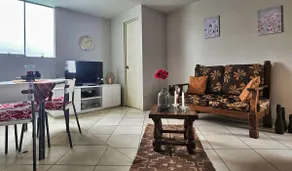 Spring 2 Apartment - Image 4