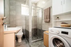 Dimitris House - Image 5