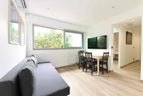 New Apartment with AC Porte Versailles 3BR - Image 4