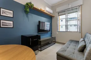 Beachfront Apartment w/ Sea View | w/ Parking + Linens - Image 3