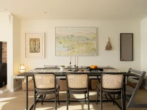 Voramar 47: Luxury seafront apartment on Pine Walk - Image 5