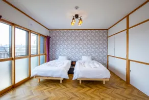Ryusei's apartment. Walking distance to both the castle and the temple. 2-bed apartment 2 - Image 3
