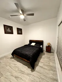 Entire home near stadium - Image 5