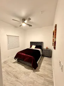 Entire home near stadium - Image 3