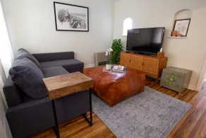 Denver Victorian Mansion Apartment - Image 5
