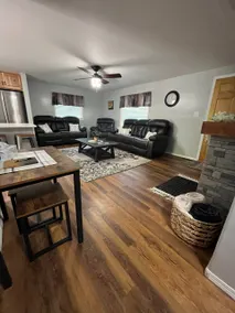 Rocky Creek Hideaway - Image 3