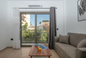 Zante Center Suite A - Image 2