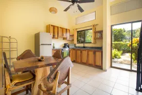 Las Palmas Oasis: 1 Bedroom w/ Loft, NEW Kitchen! - Image 2