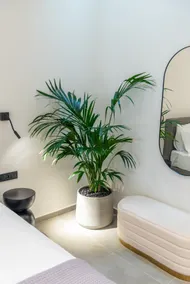 Urbanlux Boutique Apartments - Image 4
