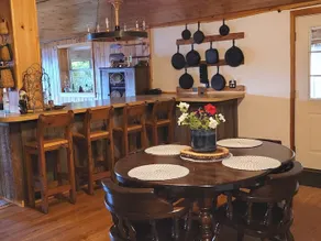 Dale's Sunrise Cottage - Image 3
