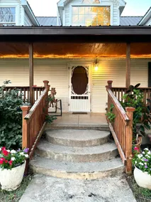Burson Bungalow - Image 2