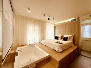 Maison LYO - Romantic Luxury Accommodation ”Oranger” - Image 2