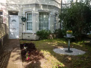 Entire 5 Bedroom Comfortable House in Eastbourne - Image 2